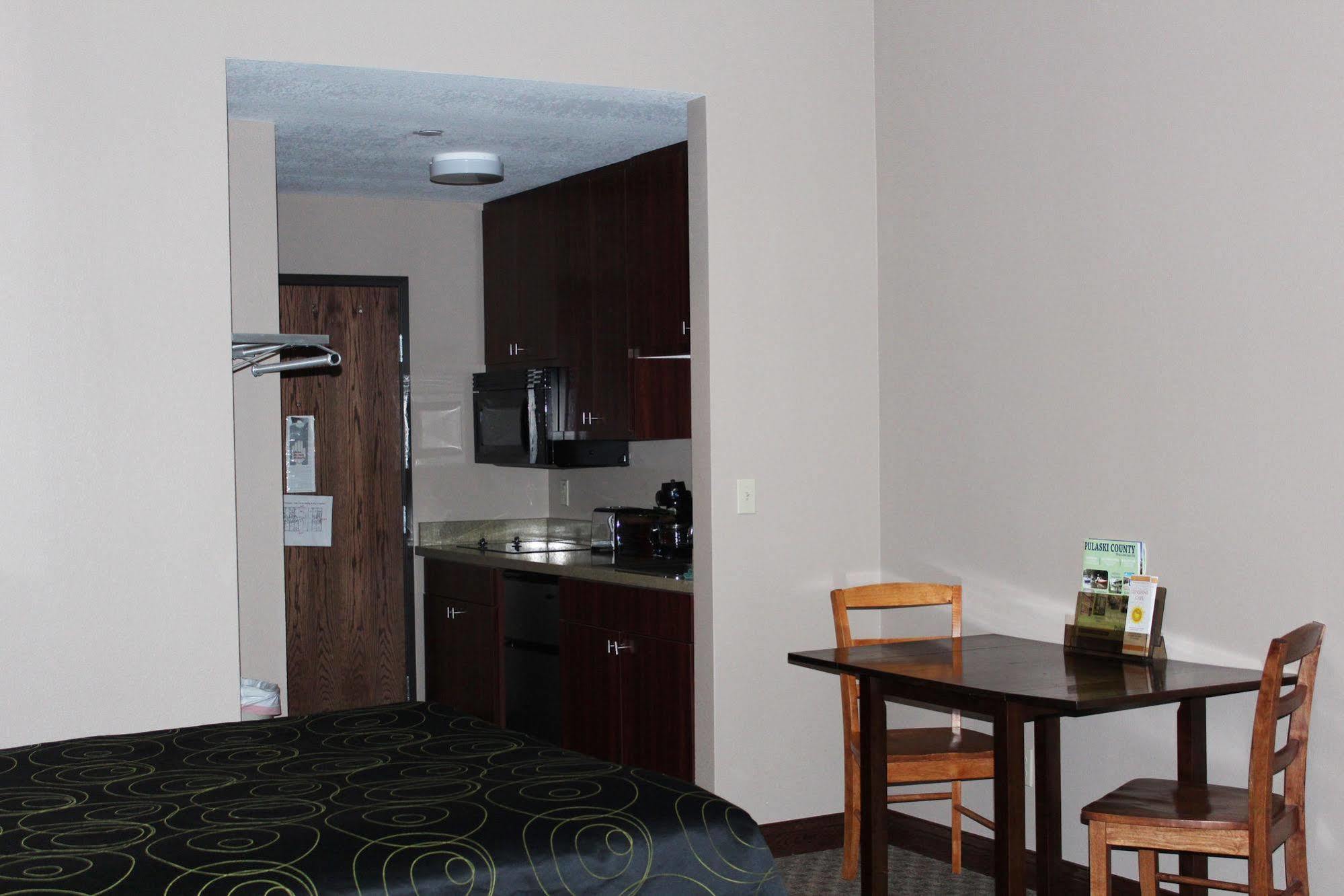 Bell'S Extended Stay And Suites セント・ロバート エクステリア 写真